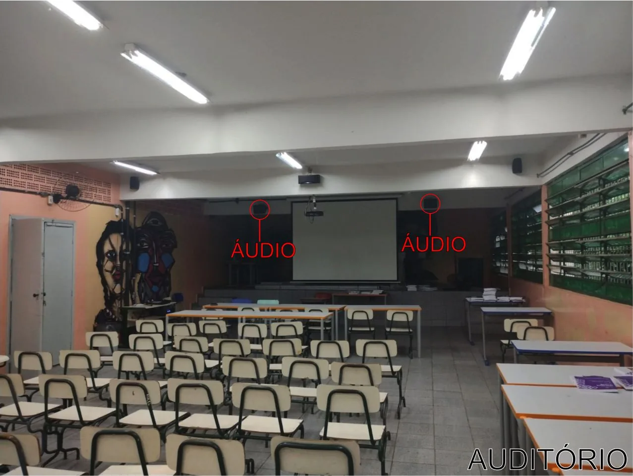 Escola E. E. João Maringoni — Sistemas dimensionados para dois ambientes da escola.